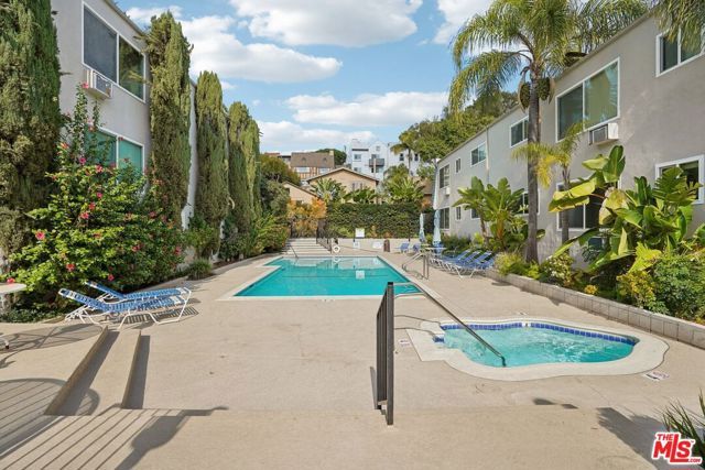 968 Larrabee Street 212, West Hollywood, CA 90069