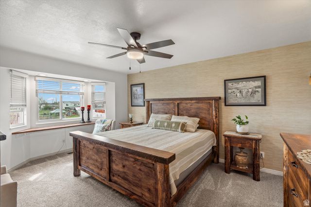 4205 W 4450 S, West Haven, UT 84401