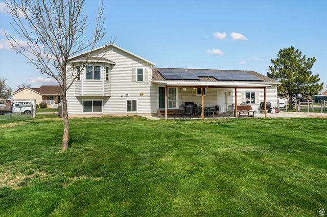 4205 W 4450 S, West Haven, UT 84401