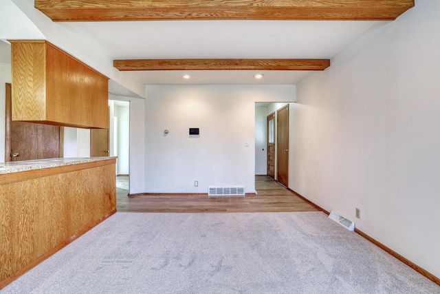 18620 Midland PLACE, Brookfield, WI 53045