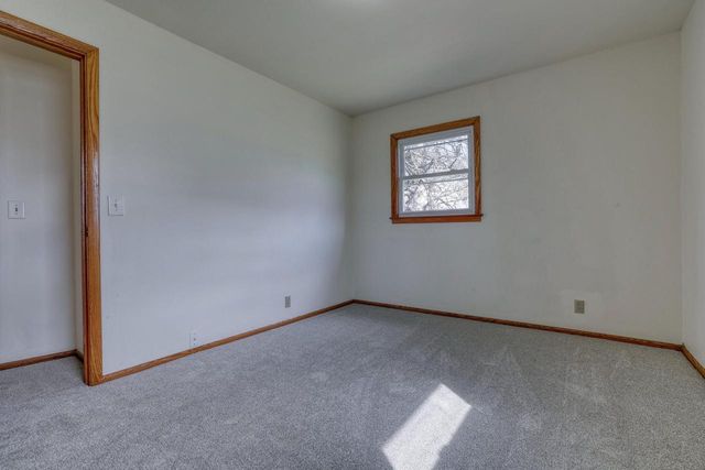 18620 Midland PLACE, Brookfield, WI 53045