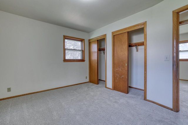 18620 Midland PLACE, Brookfield, WI 53045