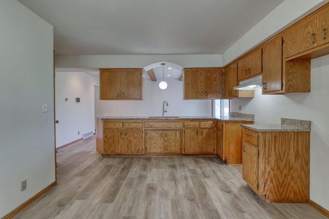 18620 Midland PLACE, Brookfield, WI 53045