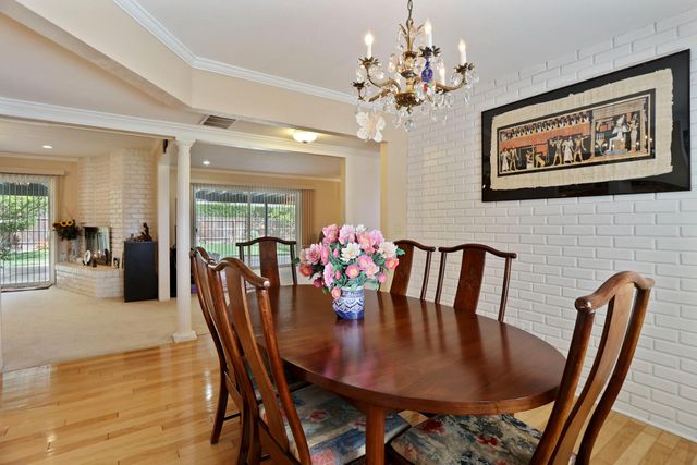 6620 Cumberland Pl, Stockton, CA 95219