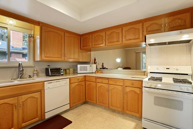 6620 Cumberland Pl, Stockton, CA 95219