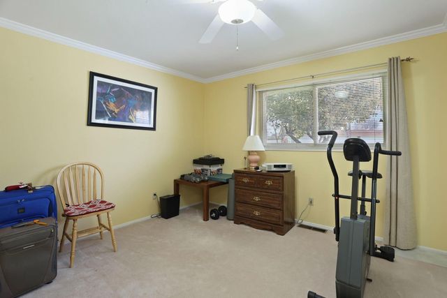 6620 Cumberland Pl, Stockton, CA 95219