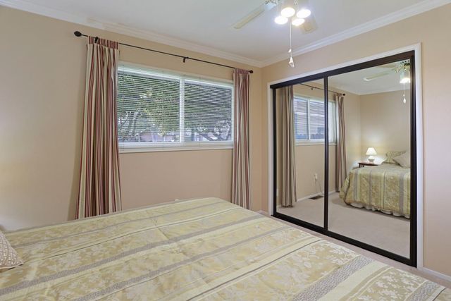 6620 Cumberland Pl, Stockton, CA 95219