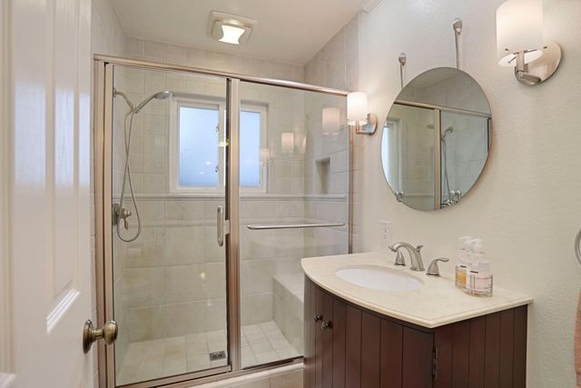 6620 Cumberland Pl, Stockton, CA 95219