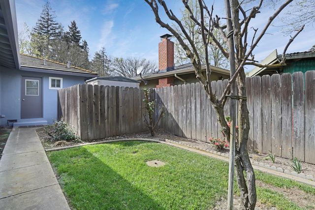 6620 Cumberland Pl, Stockton, CA 95219