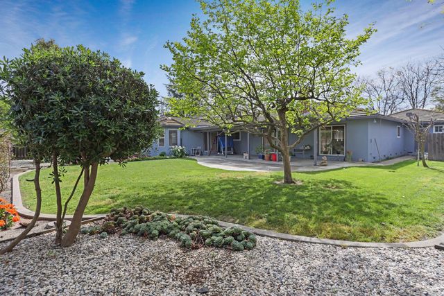 6620 Cumberland Pl, Stockton, CA 95219