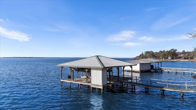 20520 Clearwater Circle, Flint, TX 75762