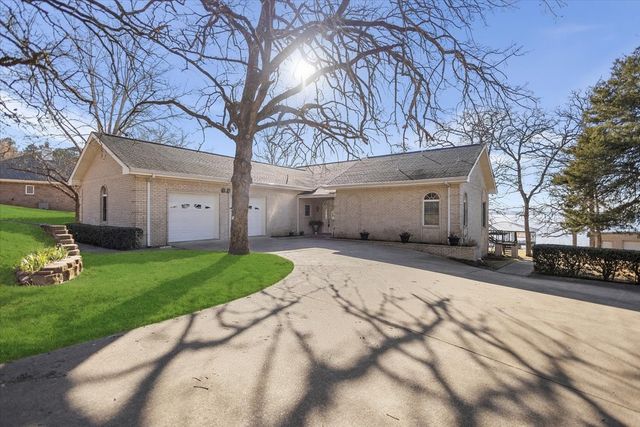 20520 Clearwater Circle, Flint, TX 75762