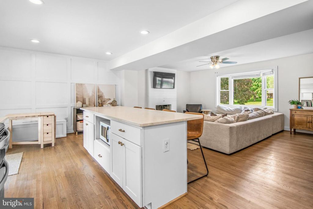 Image 11 of property listing at 109 ROCKVALE RD, Sykesville, MD 21784
