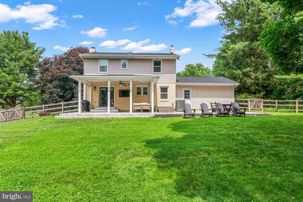 Image 40 of property listing at 109 ROCKVALE RD, Sykesville, MD 21784