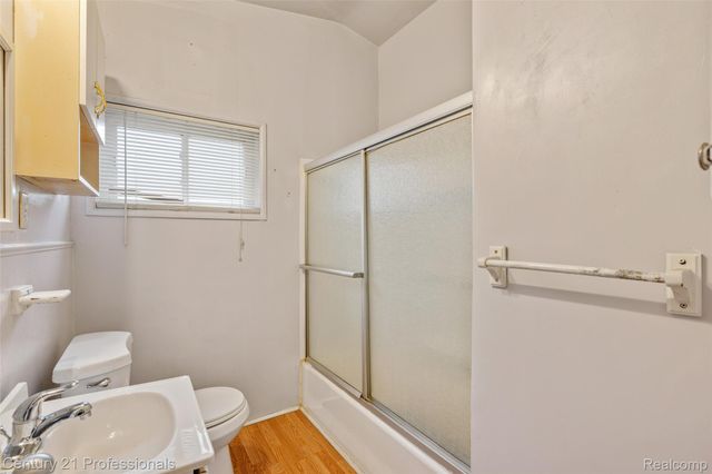 1178 Dudley Avenue, Pontiac, MI 48342
