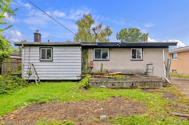 1178 Dudley Avenue, Pontiac, MI 48342