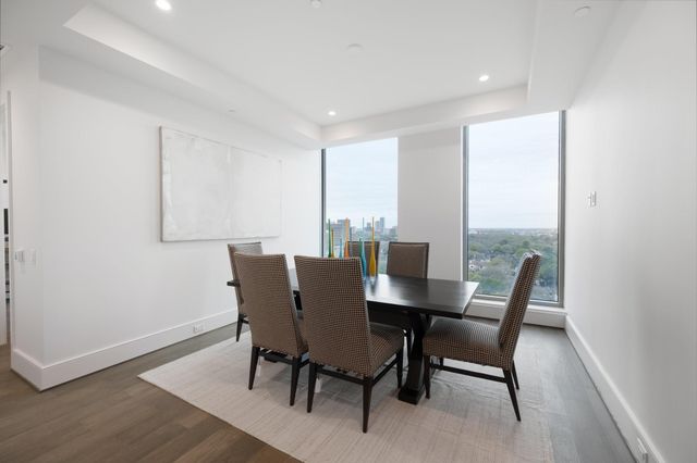 5656 San Felipe Street 1403, Houston, TX 77056