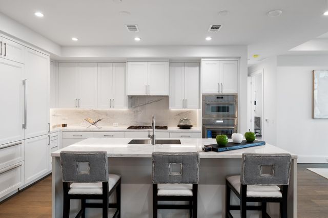 5656 San Felipe Street 1403, Houston, TX 77056