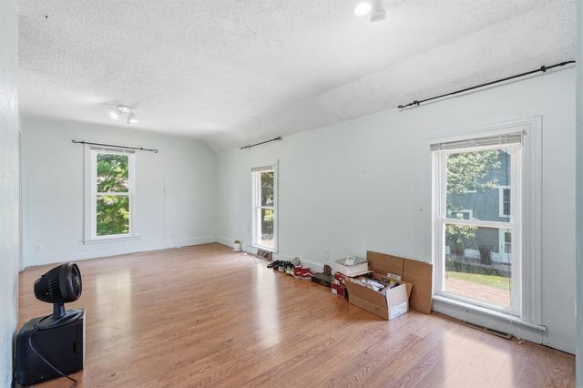 307 Olive Street, Cedar Falls, IA 50613