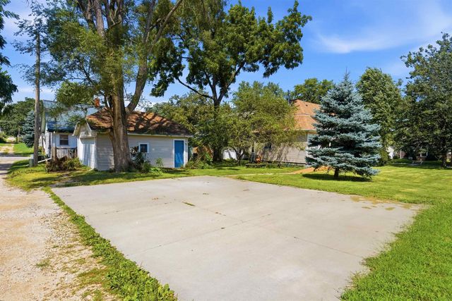 307 Olive Street, Cedar Falls, IA 50613