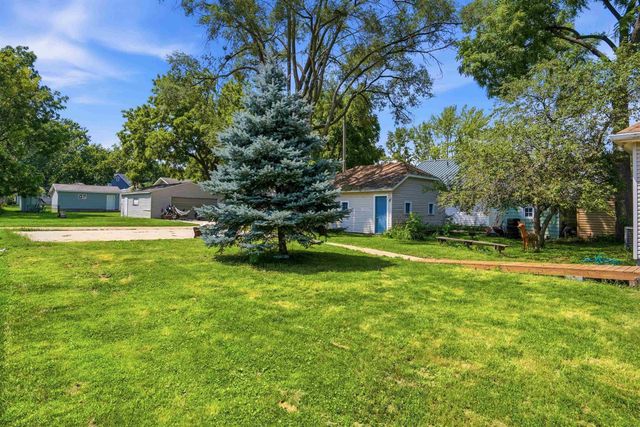 307 Olive Street, Cedar Falls, IA 50613