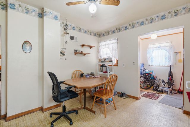 307 Olive Street, Cedar Falls, IA 50613