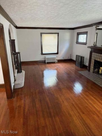 3817 Montevista Road, Cleveland Heights, OH 44121