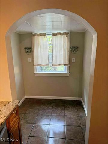 3817 Montevista Road, Cleveland Heights, OH 44121