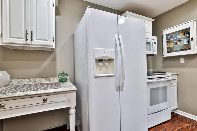 881 Grays Lane, New Richmond, OH 45157