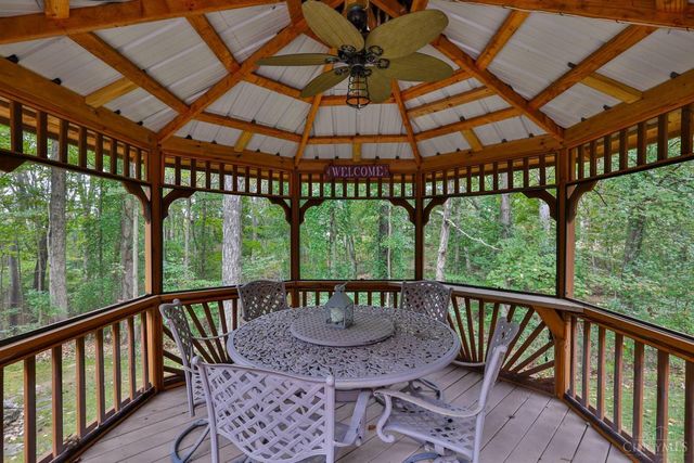 881 Grays Lane, New Richmond, OH 45157