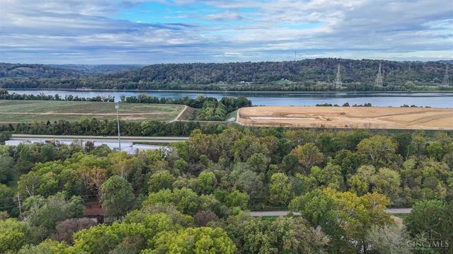 881 Grays Lane, New Richmond, OH 45157