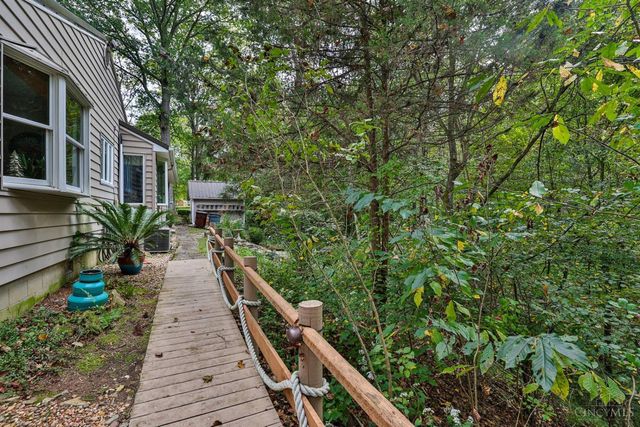 881 Grays Lane, New Richmond, OH 45157