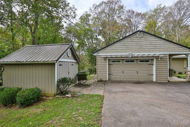 881 Grays Lane, New Richmond, OH 45157