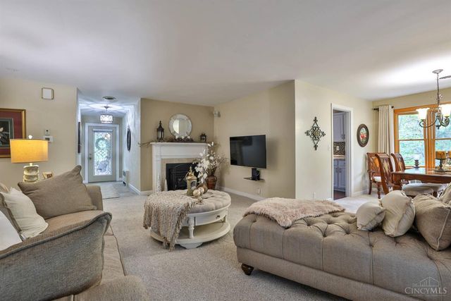 881 Grays Lane, New Richmond, OH 45157