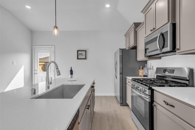 25524 Prairie Clover Way, Magnolia, TX 77354