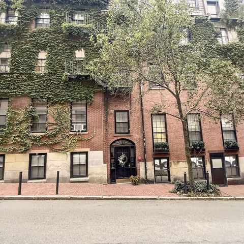 51 Hancock St 3, Boston, MA 02114
