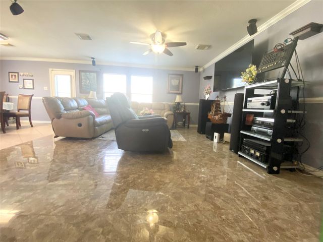 19102 Desert Moon Drive, Cypress, TX 77433