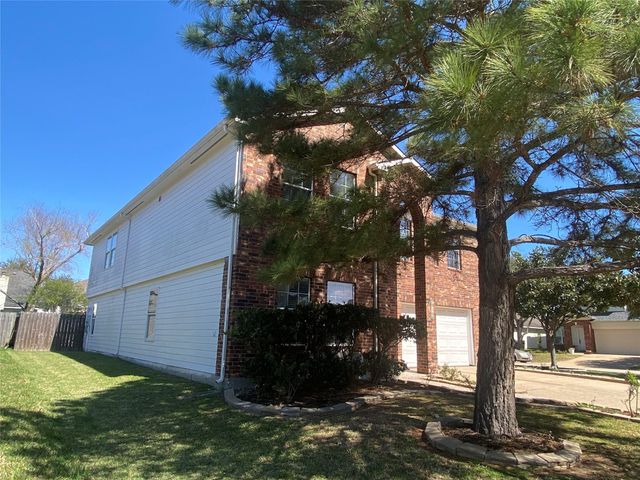 19102 Desert Moon Drive, Cypress, TX 77433