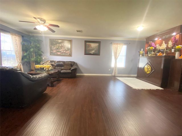 19102 Desert Moon Drive, Cypress, TX 77433