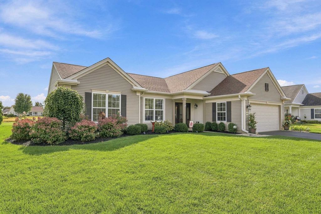 11990 Summer Ridge Lane, Huntley, IL 60142
