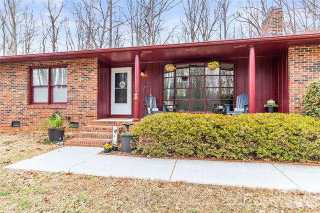 155 Pandora Road, Mooresville, NC 28115