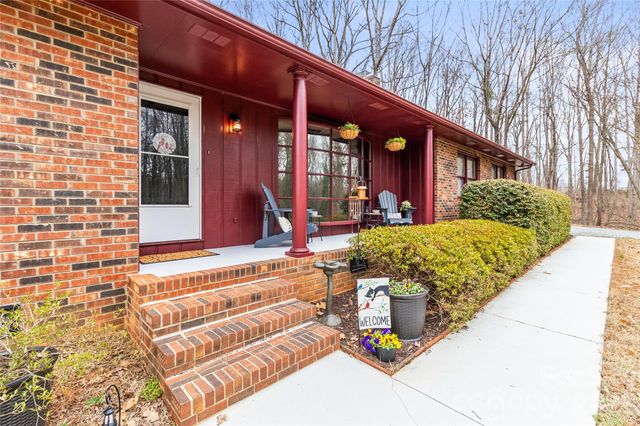 155 Pandora Road, Mooresville, NC 28115