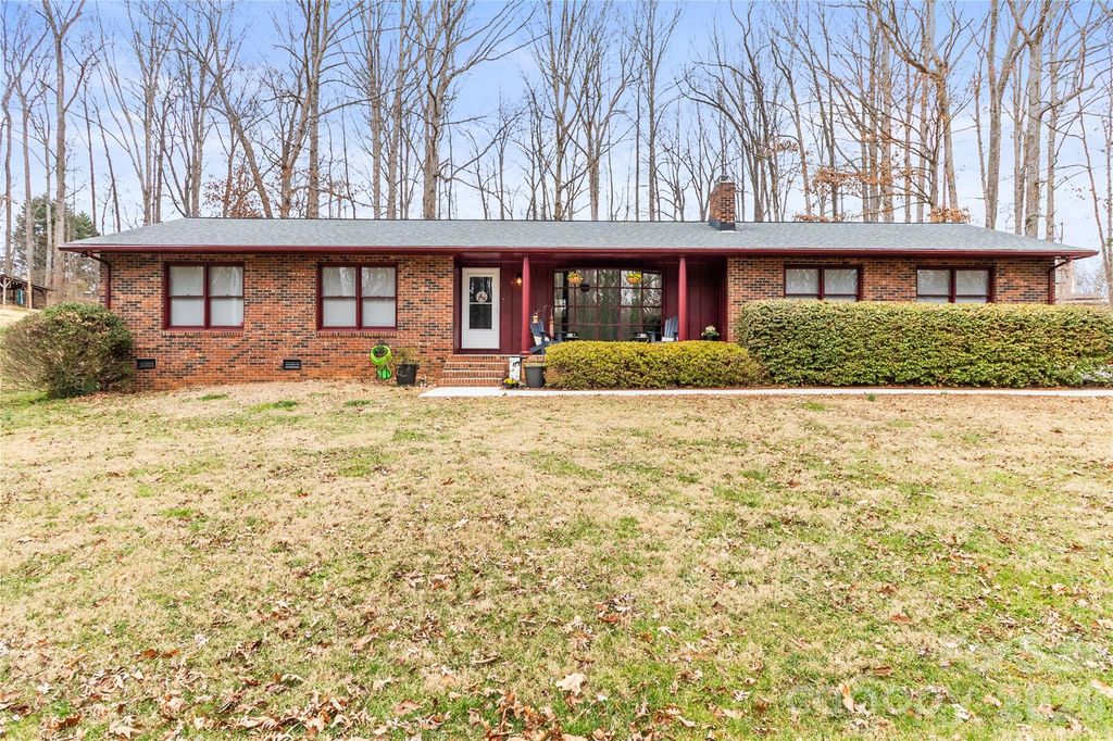 155 Pandora Road, Mooresville, NC 28115