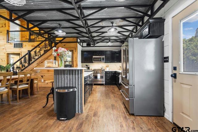 15434 CR 434, Lindale, TX 75771