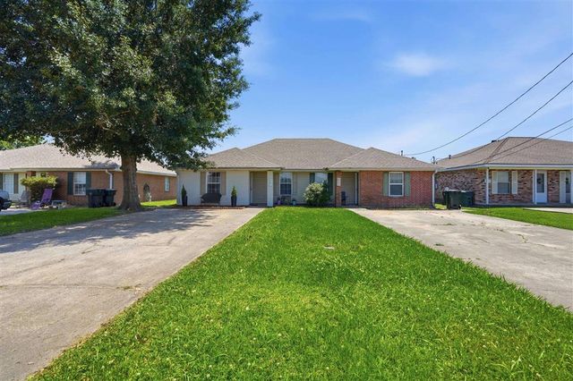 1741 N Tallowood Dr Drive, Lake Charles, LA 70605