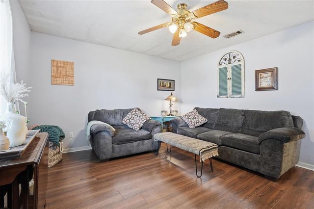 1741 N Tallowood Dr Drive, Lake Charles, LA 70605