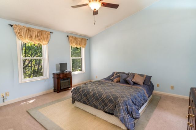 6049 Tosha Drive, Burlington, KY 41005