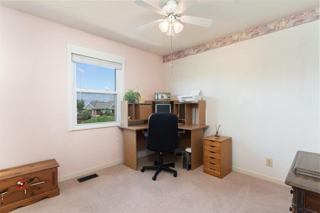 6049 Tosha Drive, Burlington, KY 41005