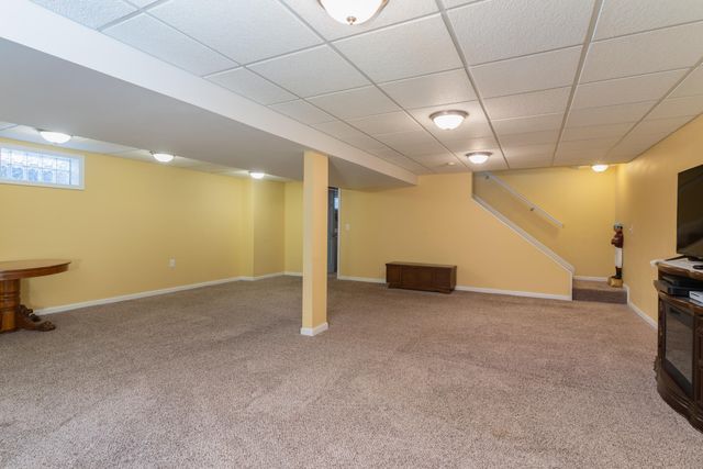 6049 Tosha Drive, Burlington, KY 41005