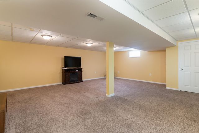 6049 Tosha Drive, Burlington, KY 41005